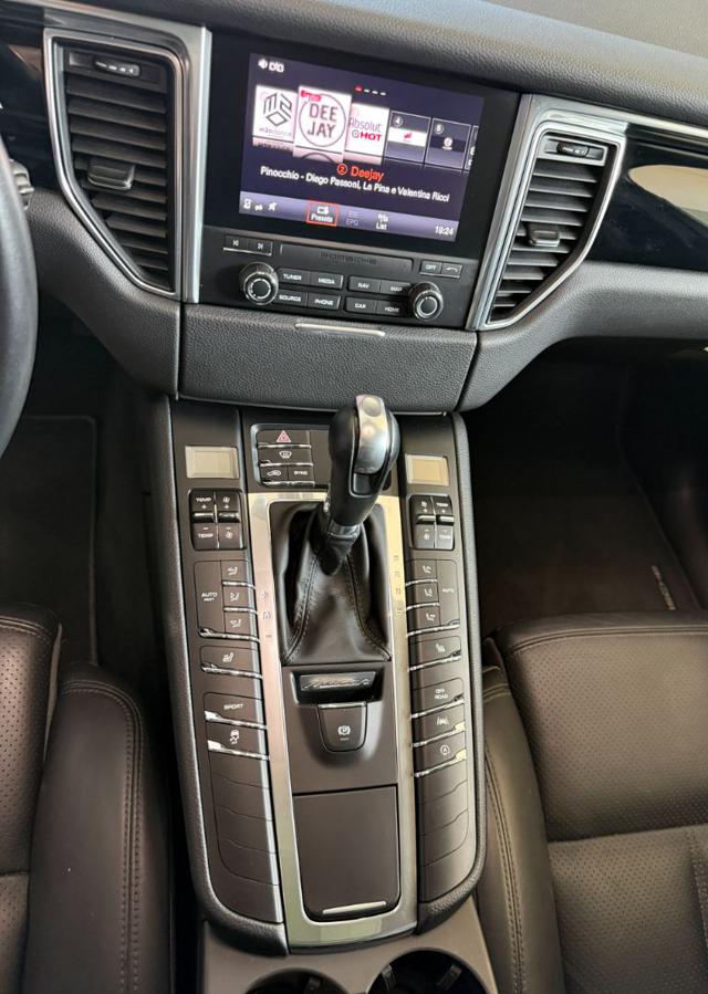 PORSCHE Macan usata, con Fendinebbia