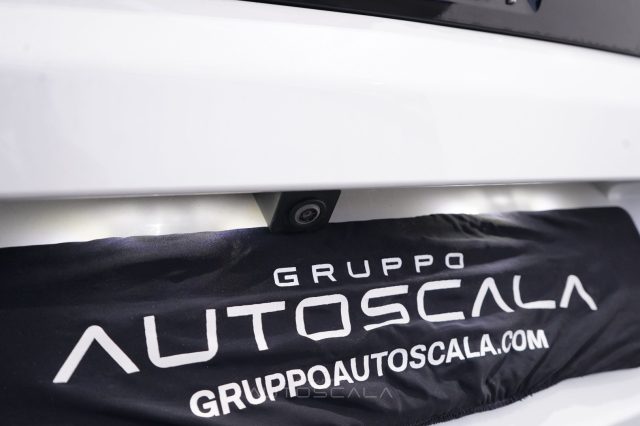 PEUGEOT 3008 usata 29