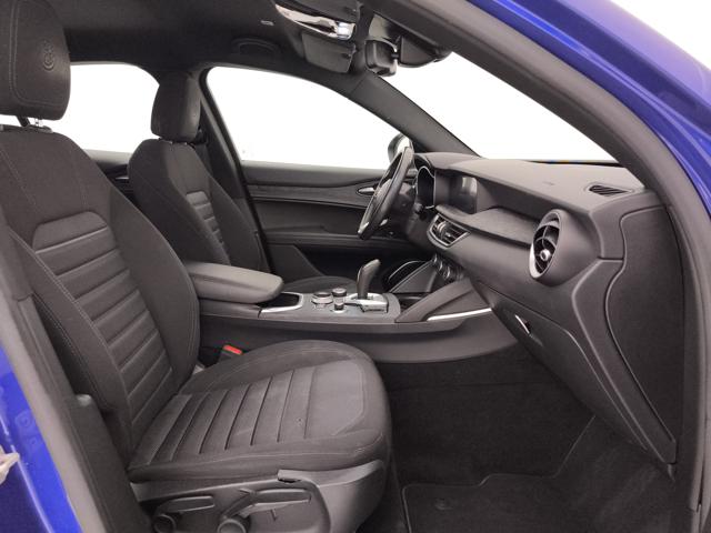 ALFA ROMEO Stelvio usata, con Specchietti laterali elettrici
