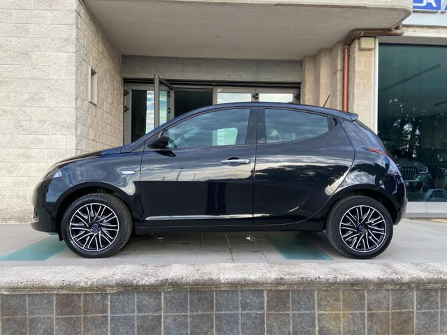 LANCIA Ypsilon usata, con Chiusura centralizzata