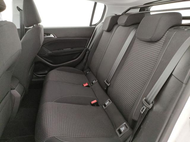 PEUGEOT 308 usata, con Park Distance Control