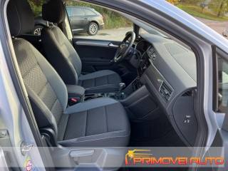 VOLKSWAGEN Touran usata, con Airbag