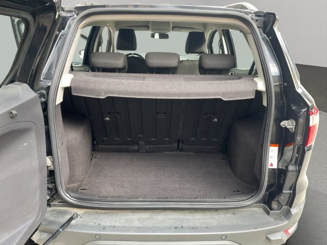 FORD EcoSport usata 22