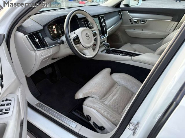 VOLVO V90 Cross Country usata, con Chiusura centralizzata