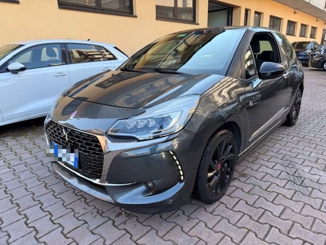 DS AUTOMOBILES DS 3 usata, con ABS