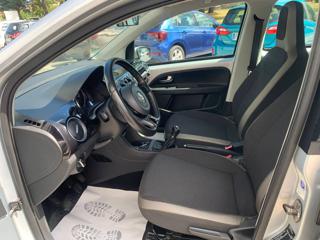 VOLKSWAGEN up! usata 19