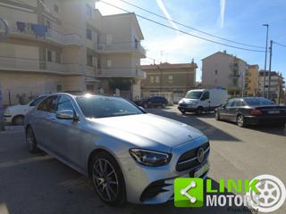 MERCEDES-BENZ E 220 usata, con Controllo trazione