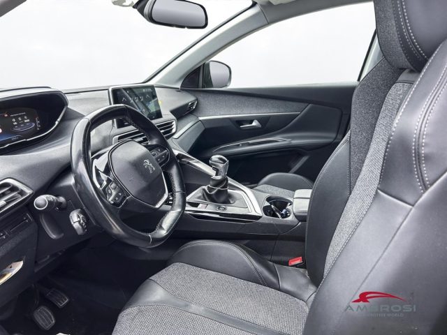 PEUGEOT 3008 usata 9