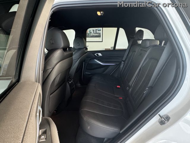 BMW X5 usata, con USB