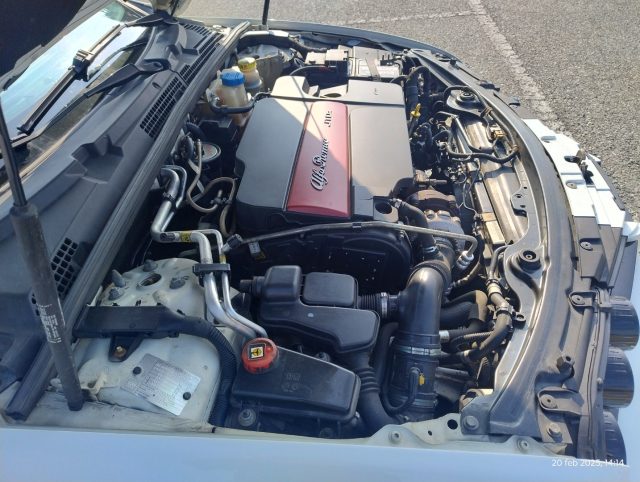 ALFA ROMEO 159 usata, con Sensori di parcheggio posteriori