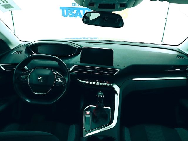 PEUGEOT 3008 usata, con Touch screen