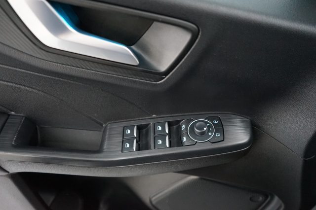 FORD Kuga usata, con Volante multifunzione