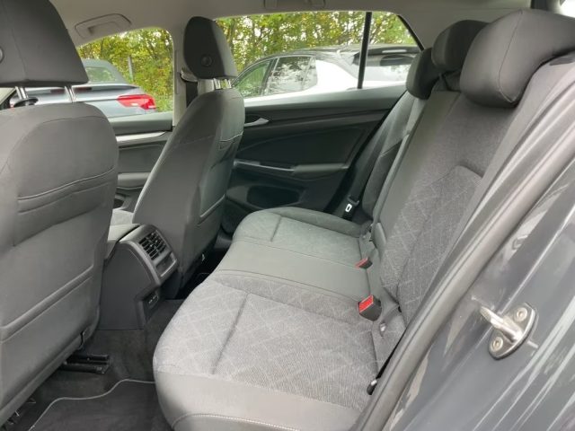 VOLKSWAGEN Golf usata, con Alzacristalli elettrici