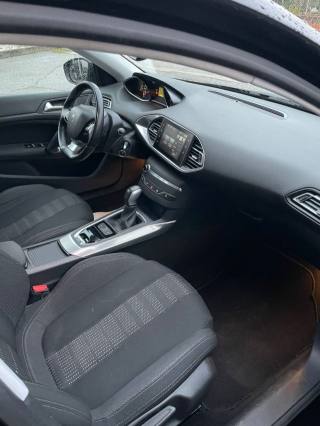 PEUGEOT 308 usata, con Cruise Control