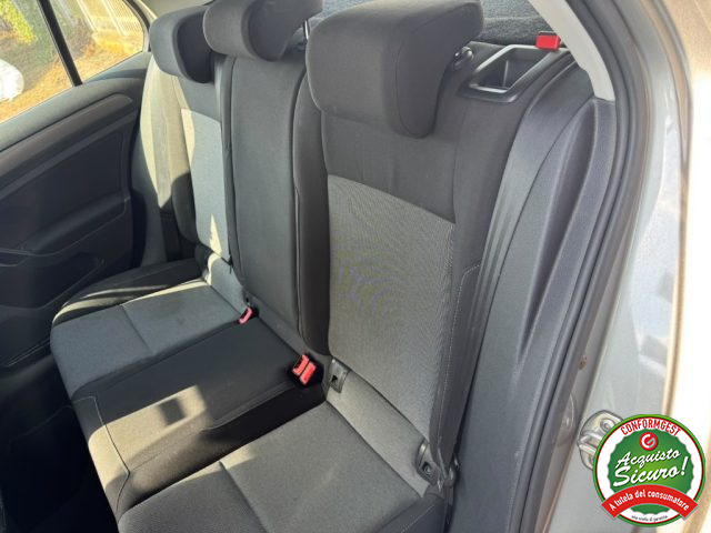 VOLKSWAGEN Golf usata, con Chiusura centralizzata