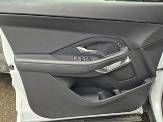 JAGUAR E-Pace usata, con Controllo automatico clima