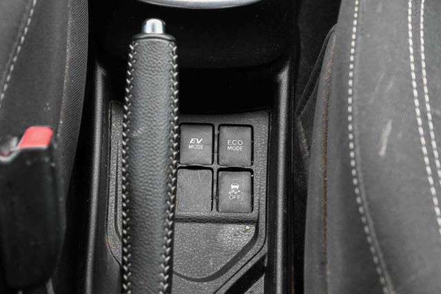 TOYOTA Yaris usata, con Chiusura centralizzata telecomandata
