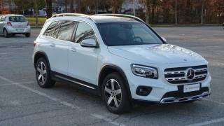 MERCEDES-BENZ GLB 200 usata, con Airbag