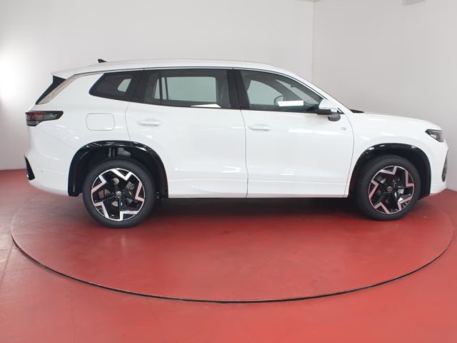 VOLKSWAGEN Tayron usata, con Cruise Control