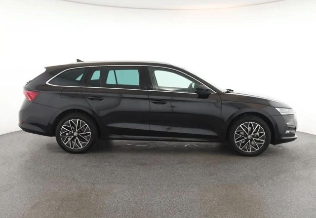SKODA Octavia usata, con Airbag Passeggero