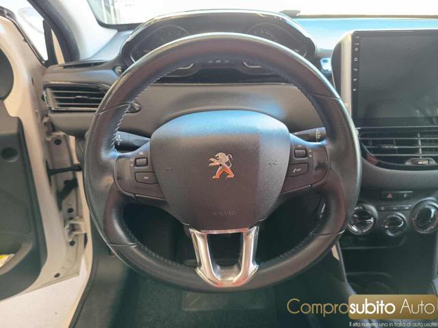 PEUGEOT 208 usata, con Bluetooth