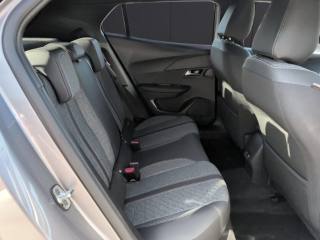 PEUGEOT 2008 usata, con Touch screen