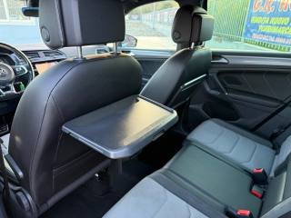 VOLKSWAGEN Tiguan usata, con Airbag testa