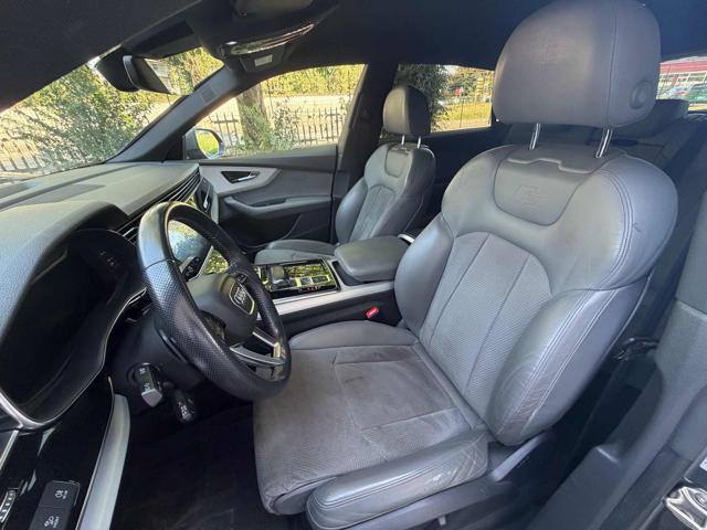AUDI Q8 usata, con Autoradio