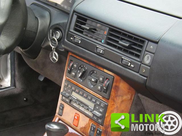 MERCEDES-BENZ SL 500 usata 26