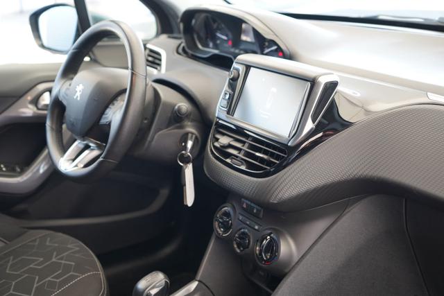 PEUGEOT 2008 usata 26