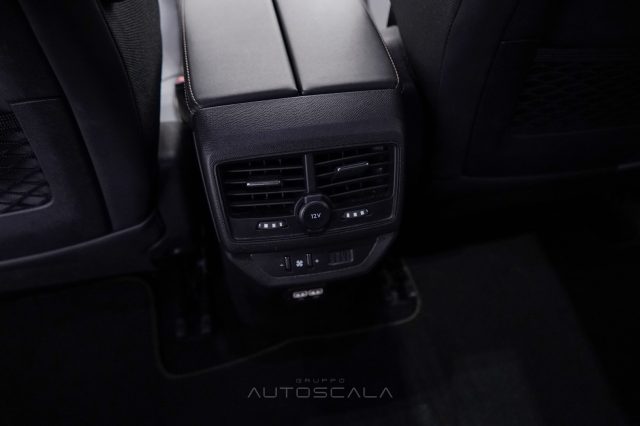 PEUGEOT 5008 usata, con Bluetooth