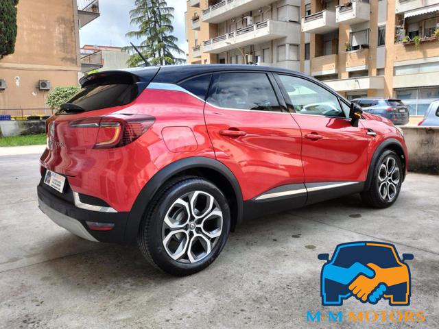 RENAULT Captur usata, con Autoradio