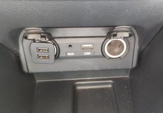 KIA Rio usata 23