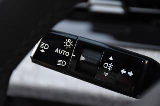 PEUGEOT 3008 usata, con Fari LED