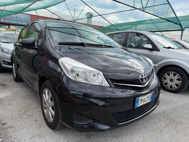 TOYOTA Yaris usata, con Airbag