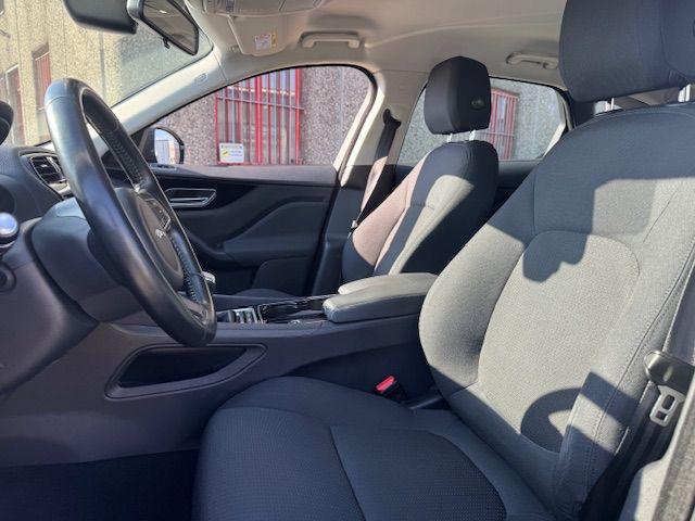 JAGUAR F-Pace usata, con ESP