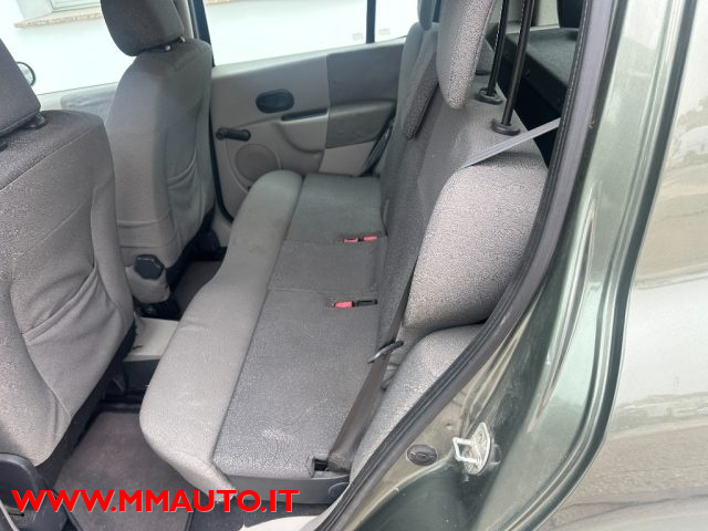 RENAULT Modus usata, con Chiusura centralizzata