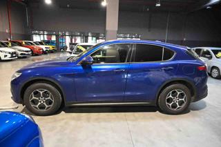 ALFA ROMEO Stelvio usata, con Volante in pelle