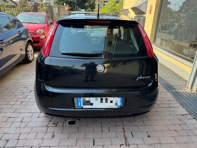 FIAT Grande Punto usata, con Cerchi in lega