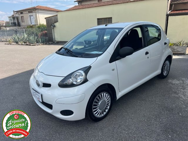 TOYOTA Aygo usata, con Airbag laterali