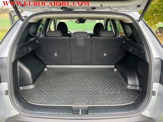 HYUNDAI Tucson usata, con Sensori di parcheggio anteriori