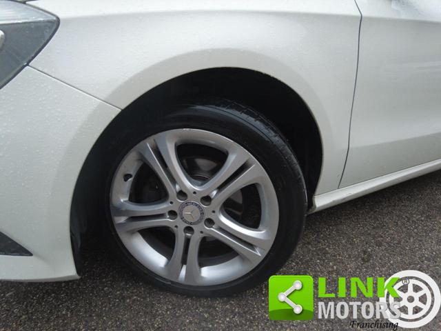 MERCEDES-BENZ A 180 usata, con Alzacristalli elettrici