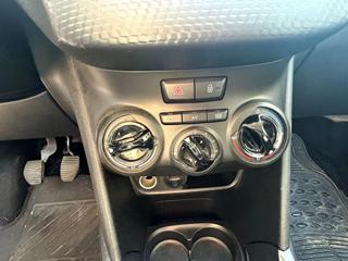PEUGEOT 2008 usata, con Cruise Control