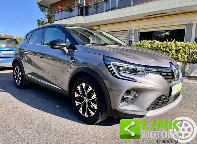 RENAULT Captur usata, con Airbag