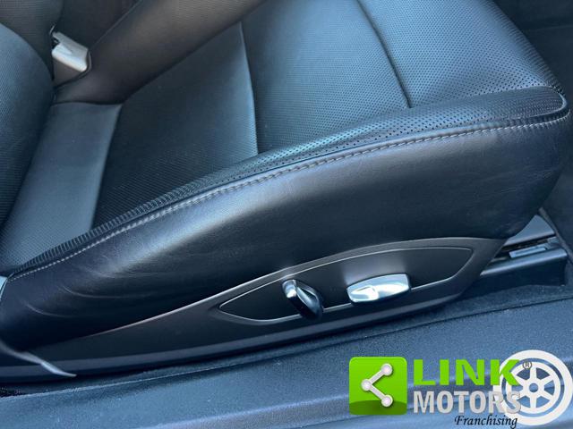 PORSCHE 911 usata, con Fari Xenon