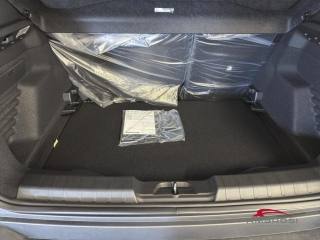 JEEP Avenger usata 8