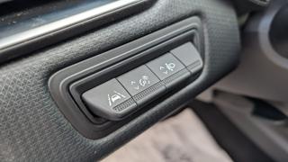 RENAULT Clio usata, con Touch screen
