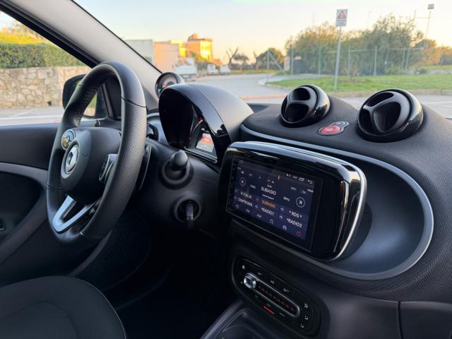 SMART ForFour usata, con Touch screen