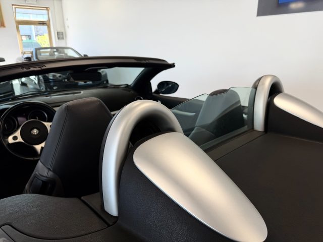 ALFA ROMEO Spider usata 21