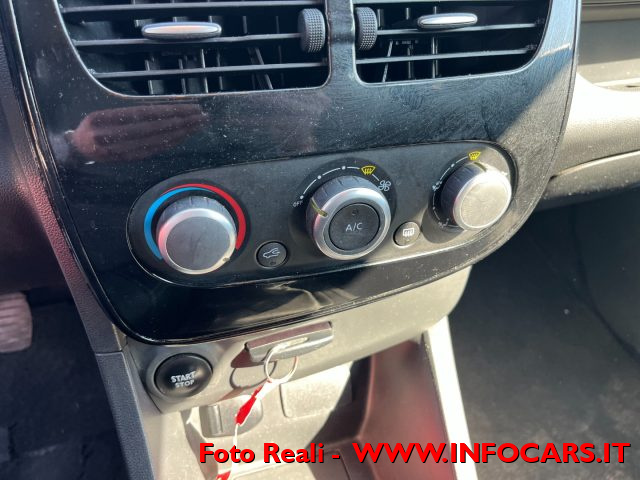 RENAULT Clio usata, con Specchietti laterali elettrici